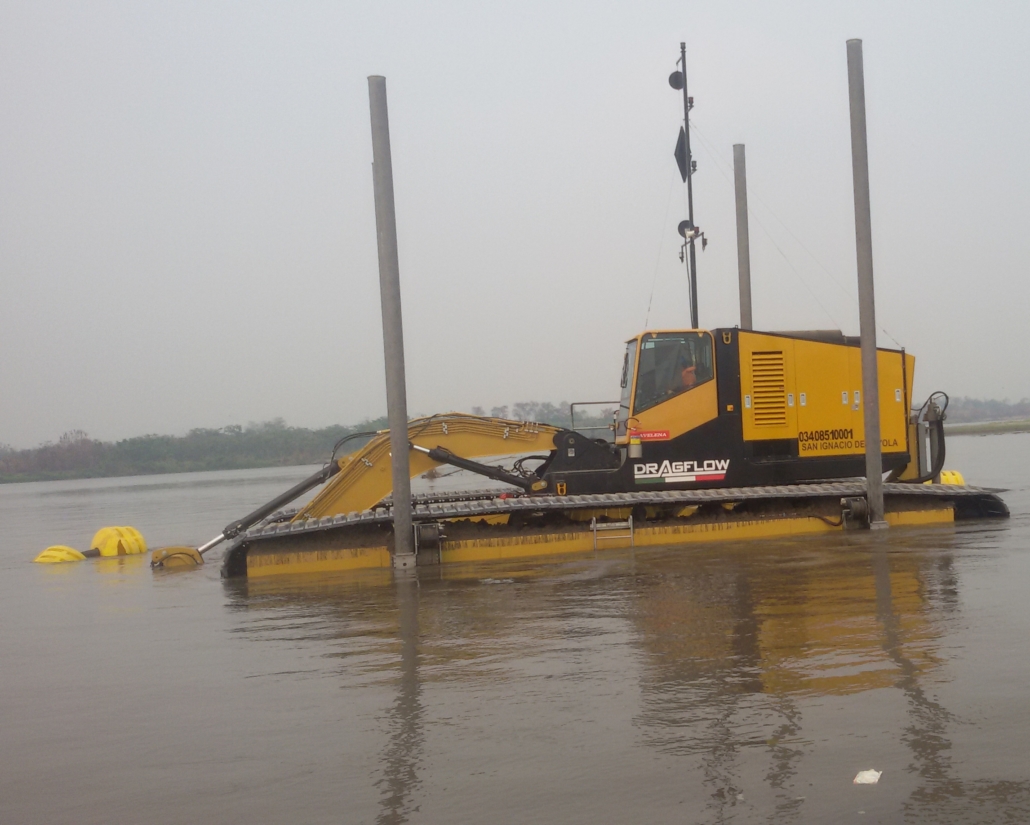 DRM amphibious dredge for river dredging 1
